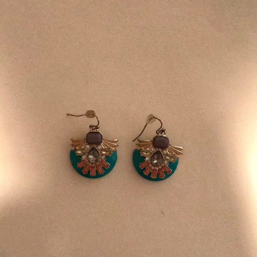 Beautiful statement earrings - Picture 2 of 5